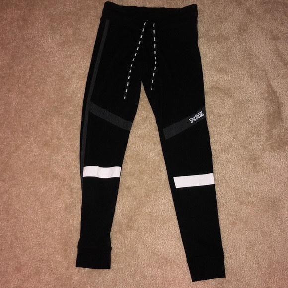PINK Victoria's Secret Pants - Pink leggings PINK Victoria's Secret Pants - Pink leggings